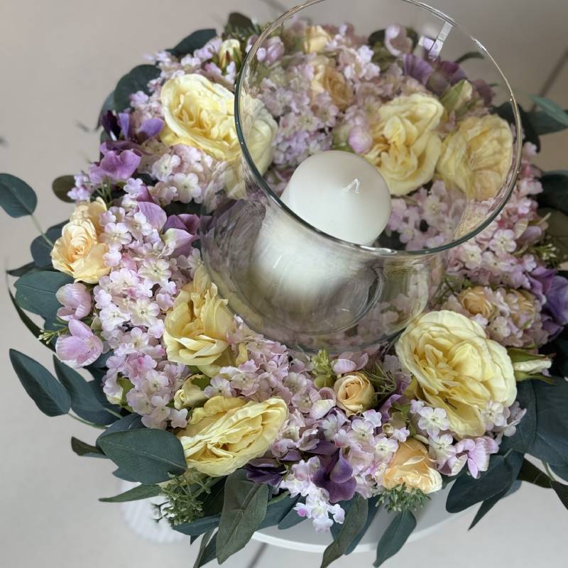 Fiori Di Lena Centrotavola Pasquale con Peonie, Ortensie e Candela