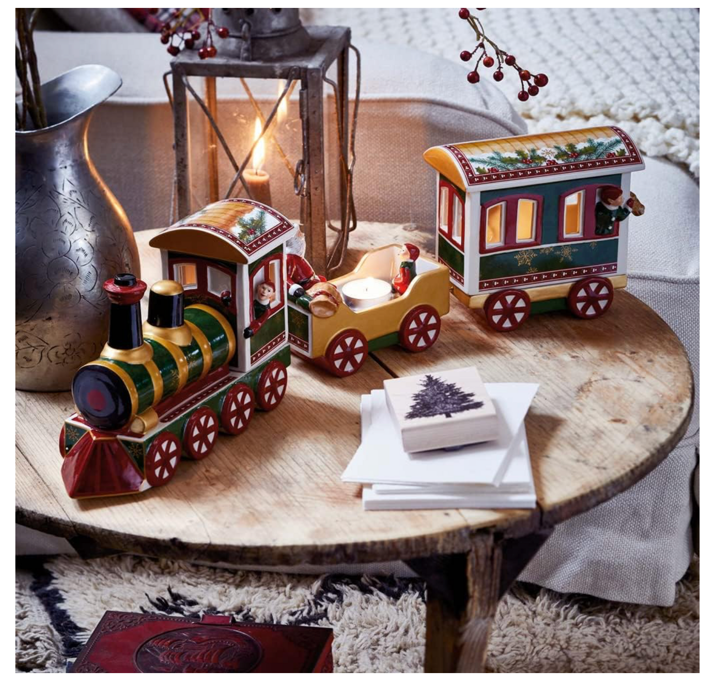Villeroy & Boch Christmas Toy’s Memory North Pole Express Natale Treno, Porcellana, Rossa/Verde, 55x8x15 cm