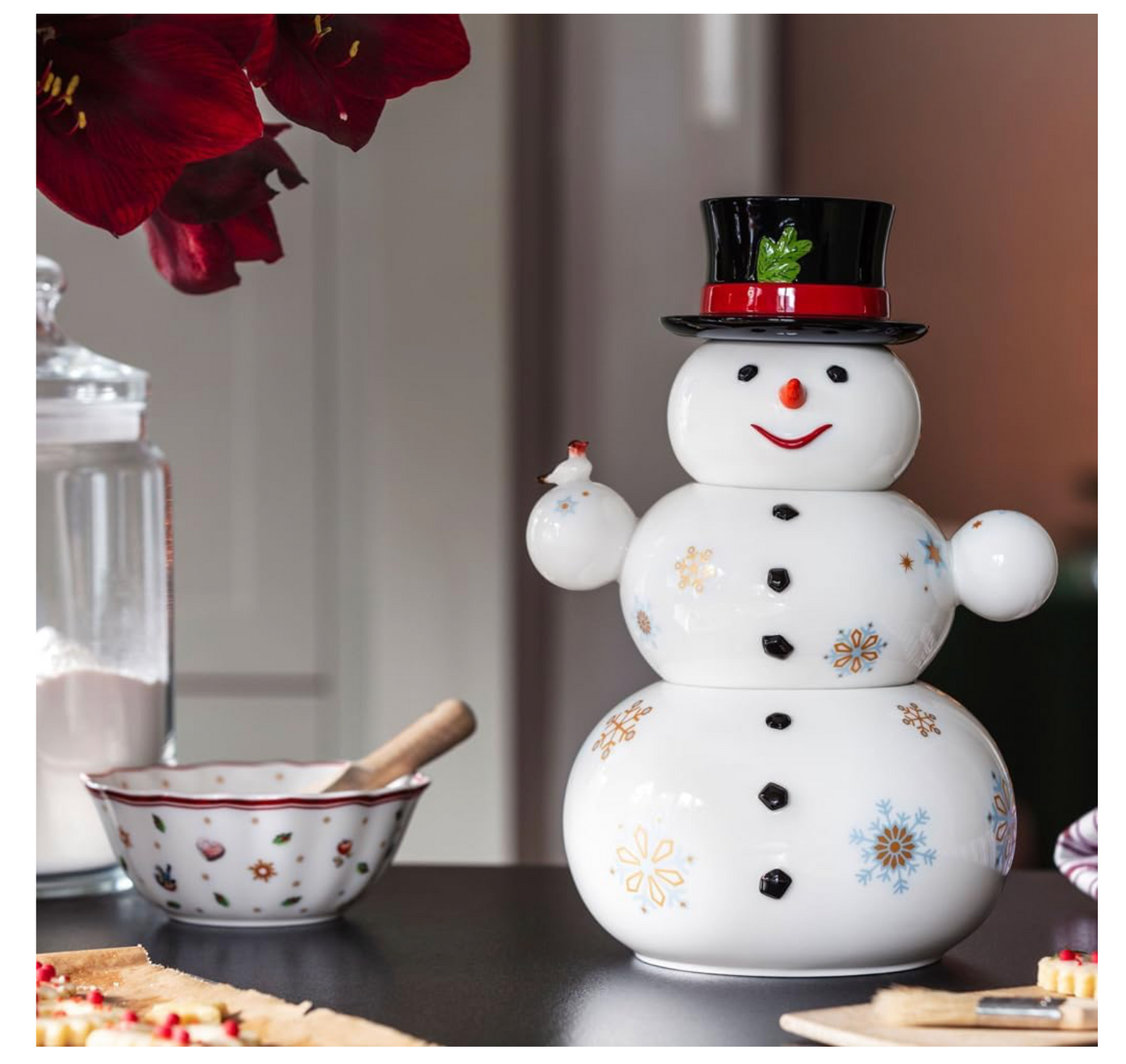 Villeroy & Boch – Christmas Toys Memory barattolo, tre barattoli impilati, biscottiera a forma di pupazzo di neve, 20,5 x 18 x 31 cm, porcellana Premium, multicolore