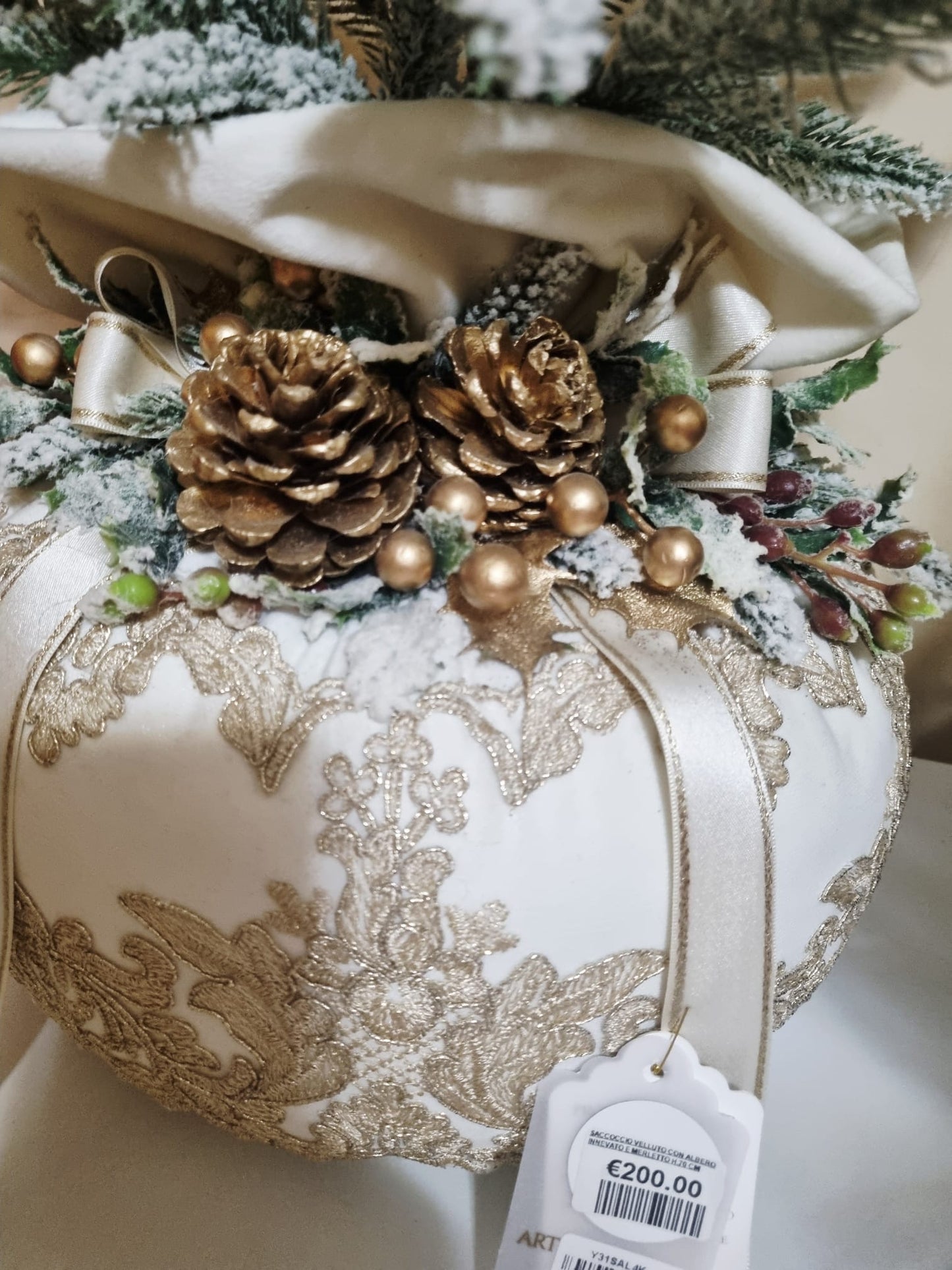 Fiori Di Lena Pouf in Velluto Panna e Oro
