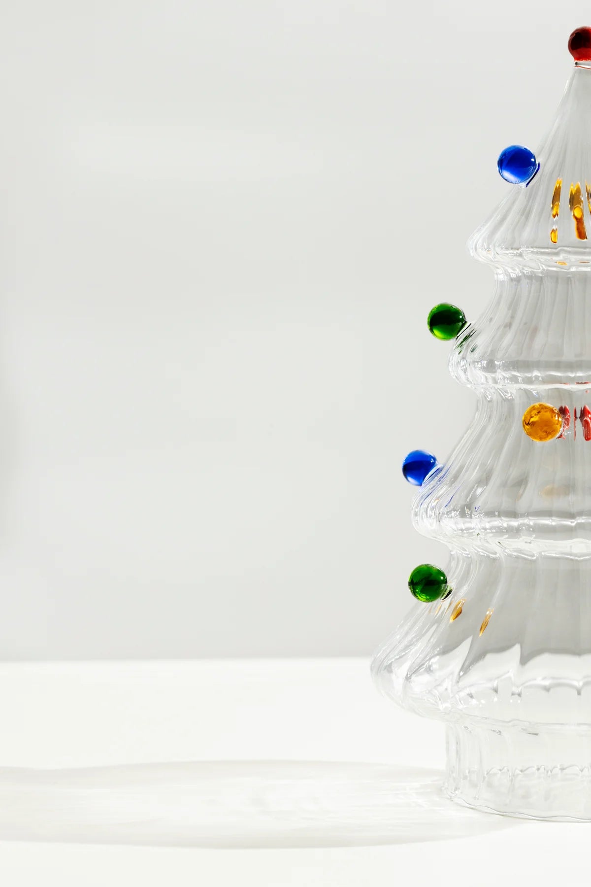 Ichendorf Milano Christmas Tales Brocca con Palline Colorate in Vetro