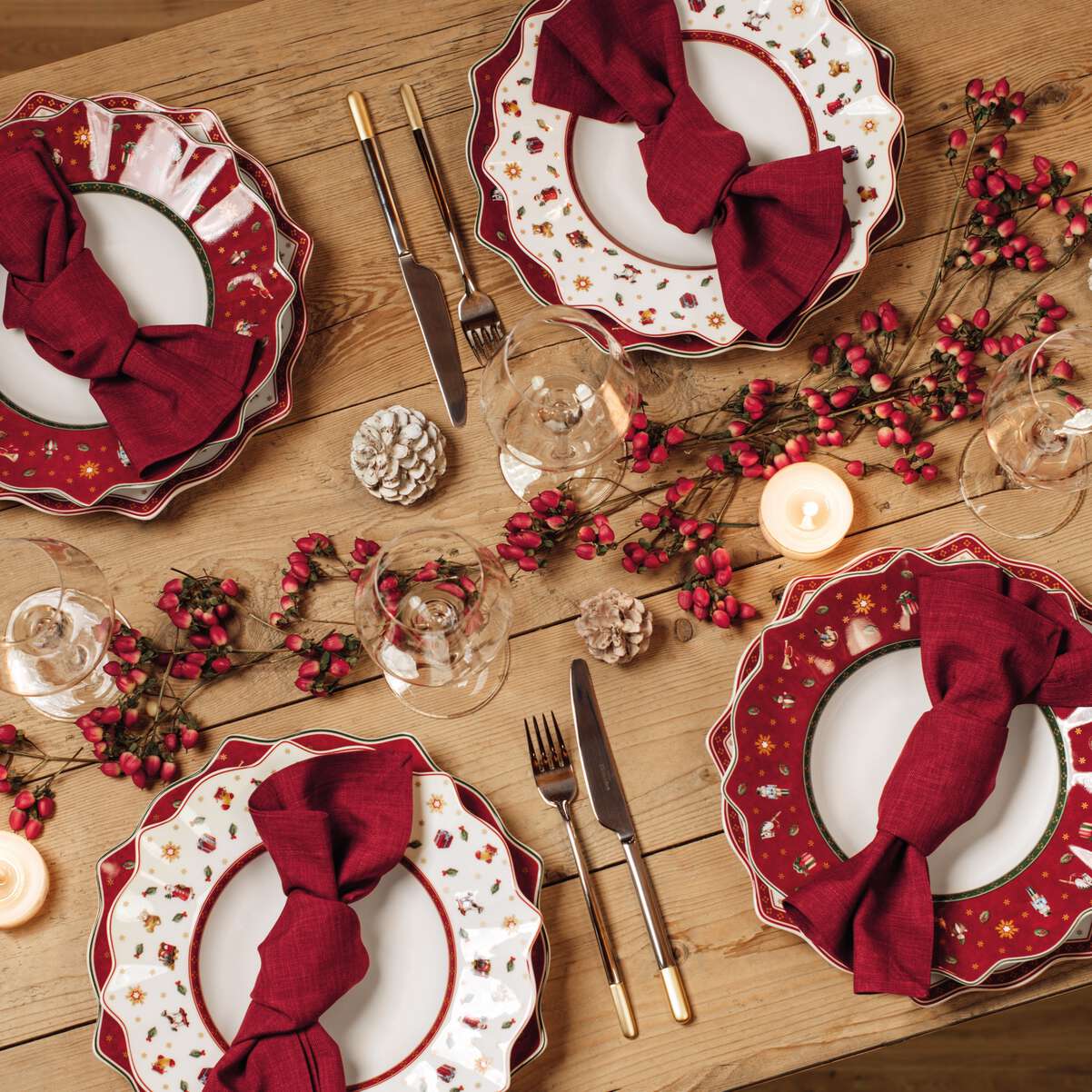 Villeroy & Boch Toy's Delight Piatto Fondo Bianco, Adatto per Microonde, Piatto Fondo Natale, Piatto Fondo Toys Delight