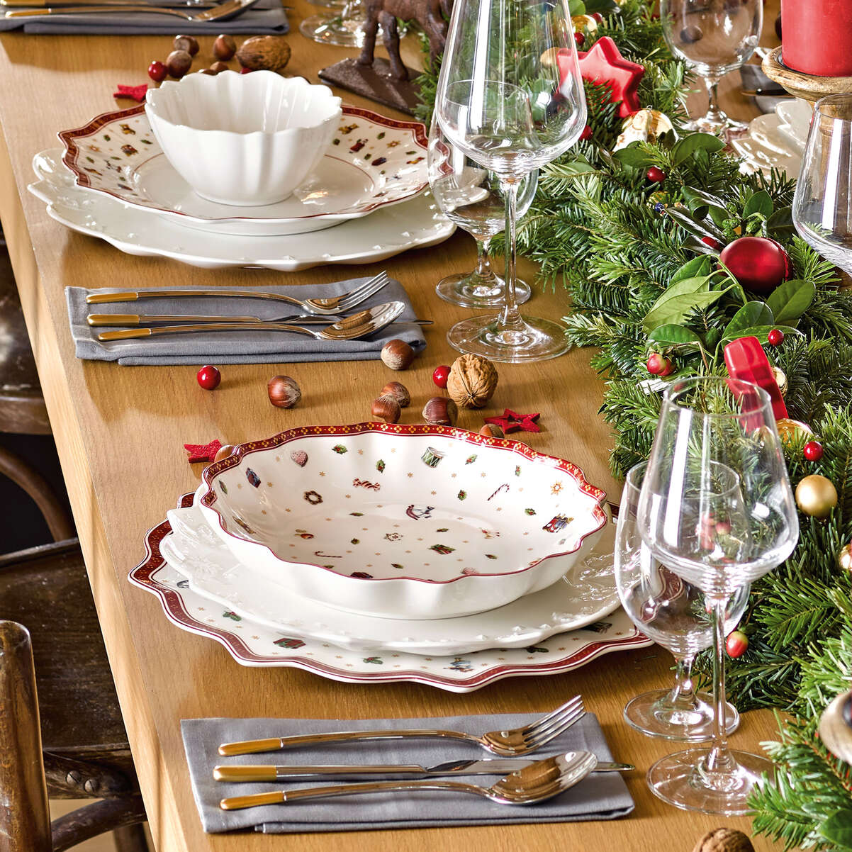 Villeroy & Boch Toy's Delight  Ciotola/Coppa  Grande da portata rossa, 500 ml, Premium Porcelain