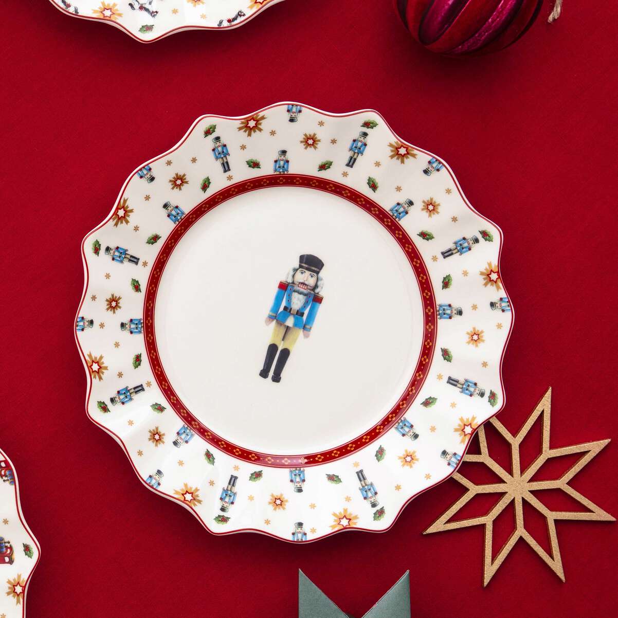 Villeroy & Boch Toy's Delight Set da colazione Schiaccianoci, multicolore, Premium Porcelain