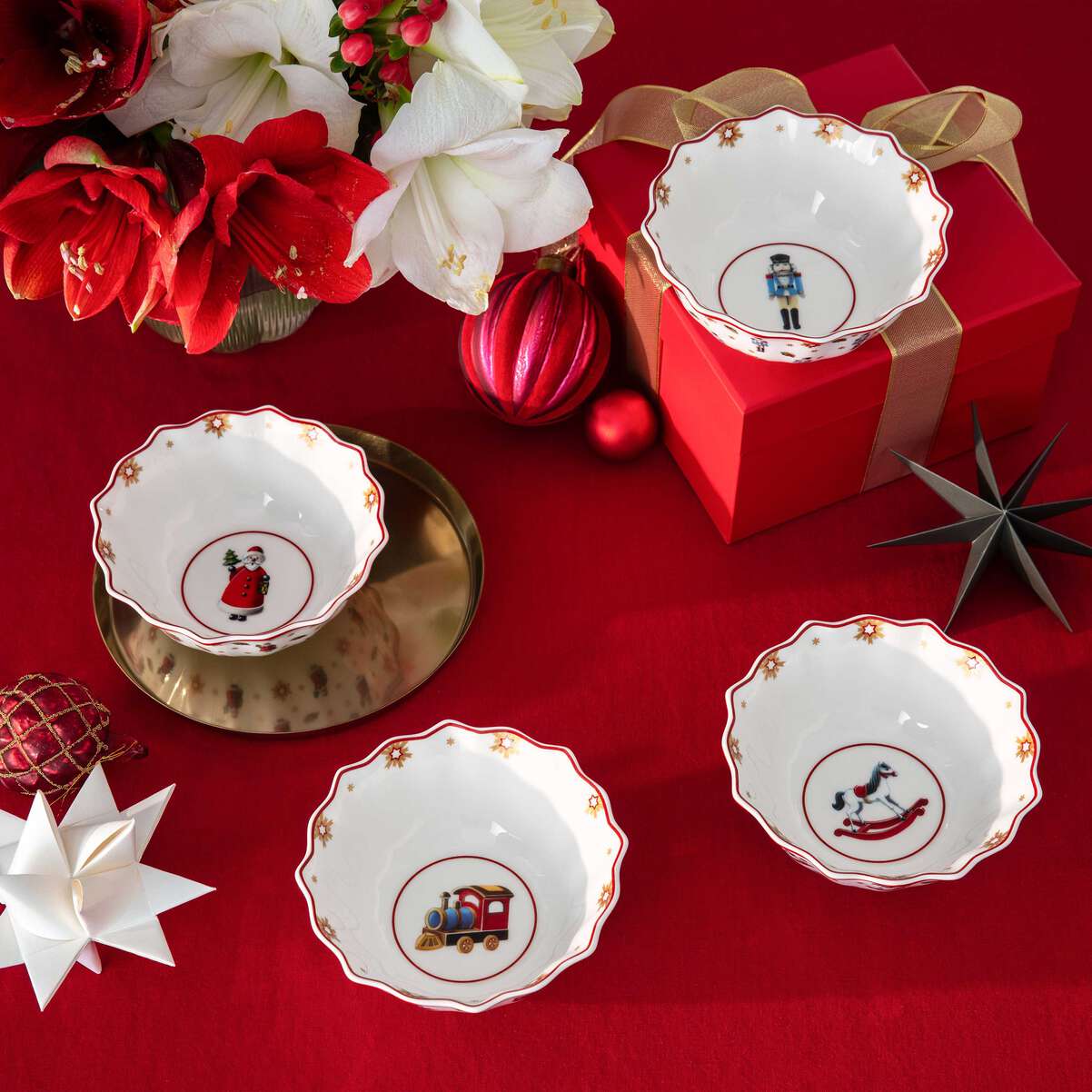 Villeroy & Boch Toy's Delight Set di Ciotole Anniversario multicolore, Premium Porcelain