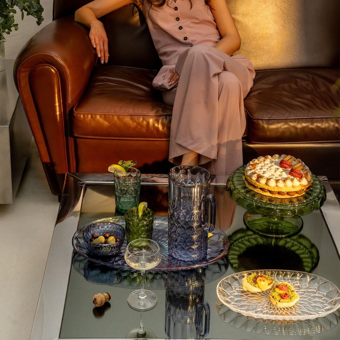 Guzzini - Vanity, Caraffa con coperchio, blu denim, in Bio-based SAN e Bio-based SMMA - ACQUA