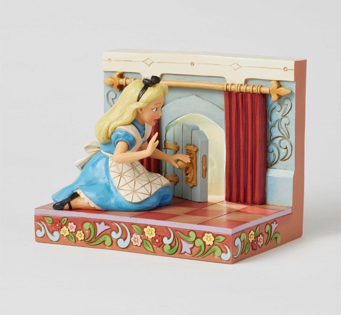 Alice in Wonderland - Disney Traditions