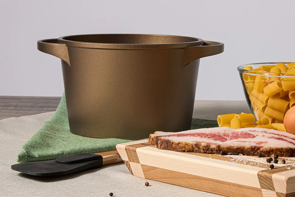 Luchetti -K360 – Pentola antiaderente Ø 24 cm in alluminio pressofuso