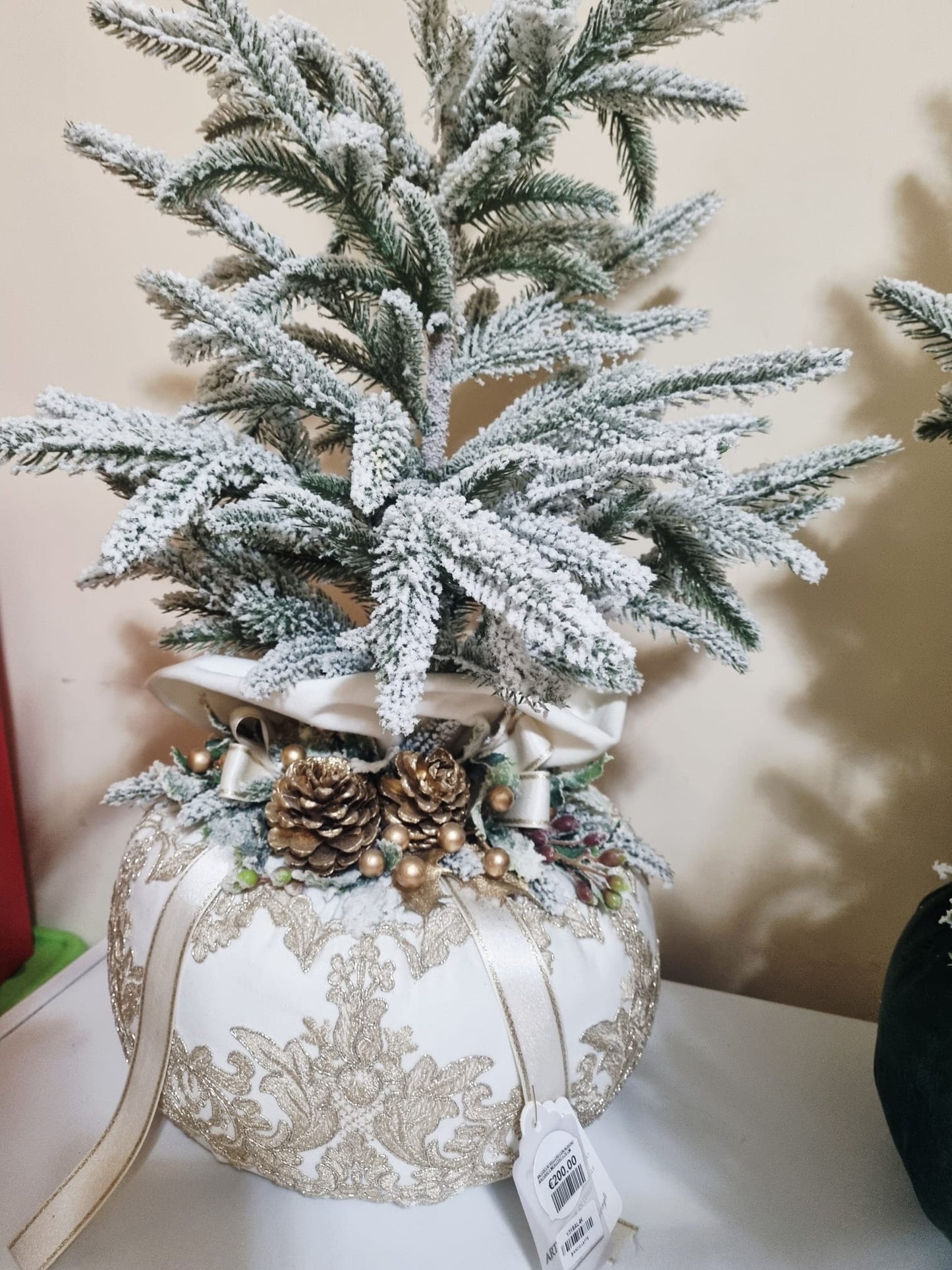 Fiori Di Lena Pouf in Velluto Panna e Oro