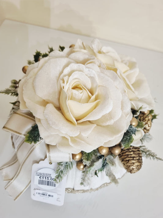 FIORI DI LENA - POUFF BIANCO LATTE CON ROSE VELLUTATE BIANCHE