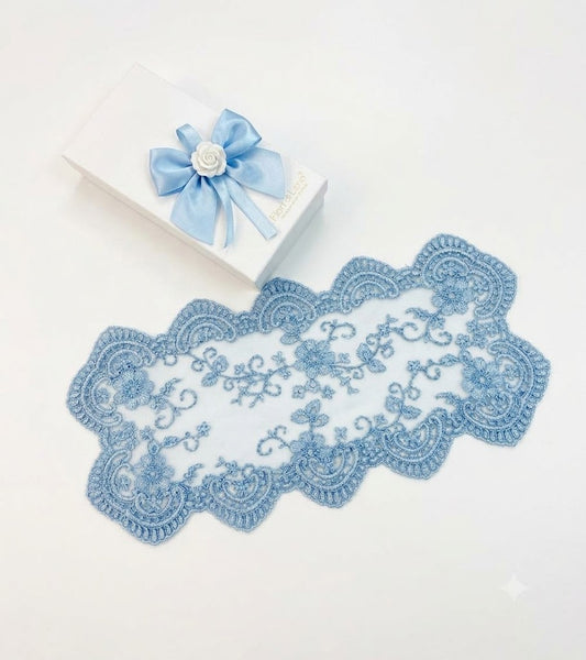 Fiori Di Lena Runner Con Segnaposto Celeste