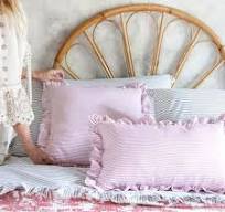 Blanc Mariclò Set 2 cuscini arredo in microfibra ROSA con gala "Sogno Vichy" 30x50 cm - 45x45 cm