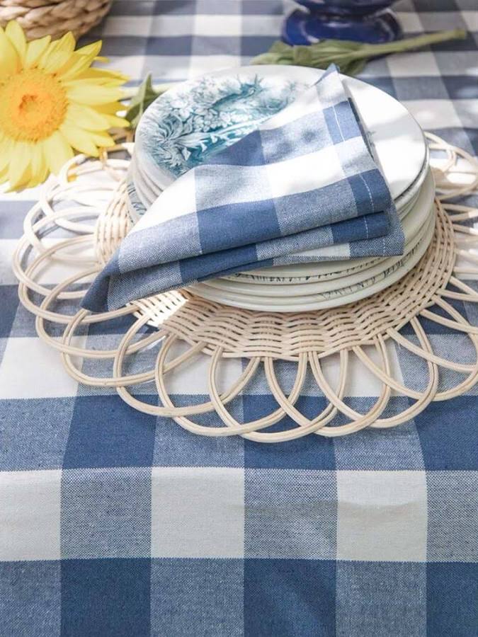 Blanc Mariclò Tovaglia a quadretti in misto cotone avorio/blu "Bolgheri"